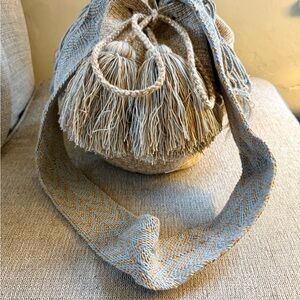 Wayuu Tribe Beige and Cream Handwoven Bucket Bag with Tassels